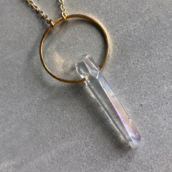 NWT Aura Quartz Crystal Circle 14K Gold Necklace - Picture 5 of 8